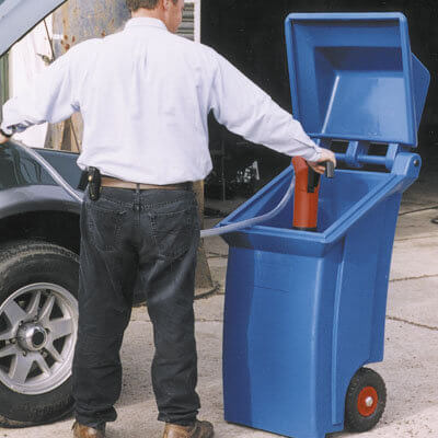 110L Portable Water Bowser Hire