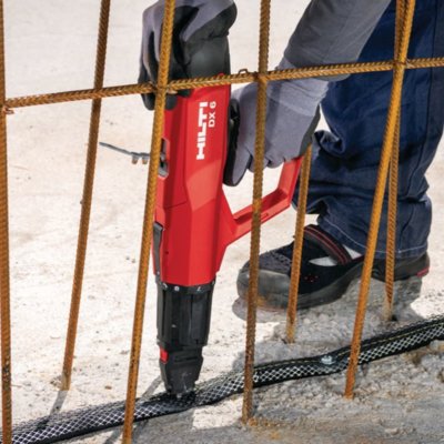 Pneumatic 14-Gauge 2-1/2″ Heavy Duty Concrete T Nailer – Freeman Tools